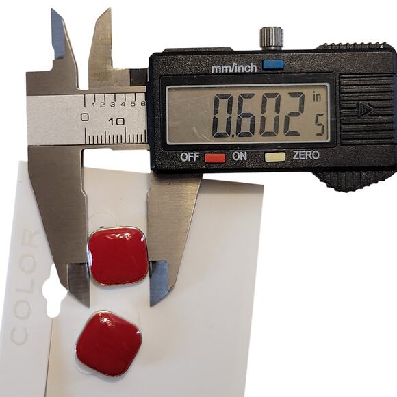 Kohl’s Red Square Stud Earring Color Brand Fashion Jewelry Pierced Free Gift Bag - Picture 4 of 6